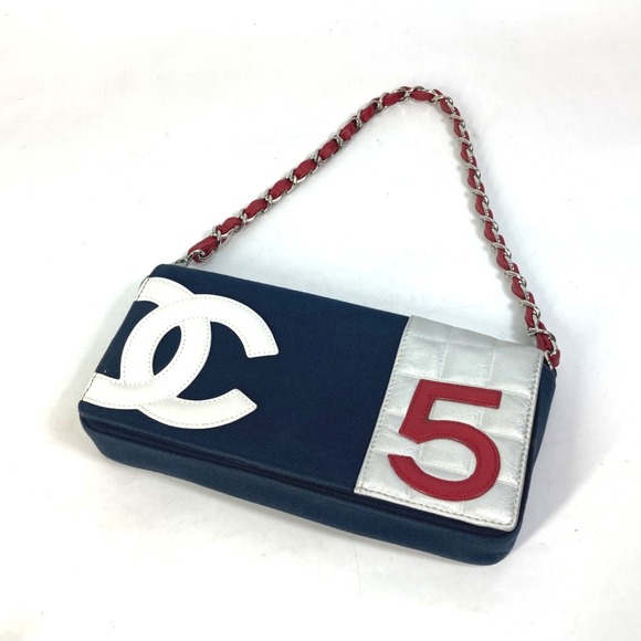 CHANEL Vintage Blue Shoulder Bag - Picture 7 of 15